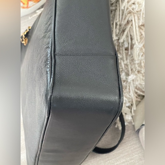 CHANEL✨24kt Gold✨Caviar Shoulder bag✨Shopper Hobo bag⭐️Vintage 91’~94’⭐️🔥COA🔥 - Picture 4 of 14